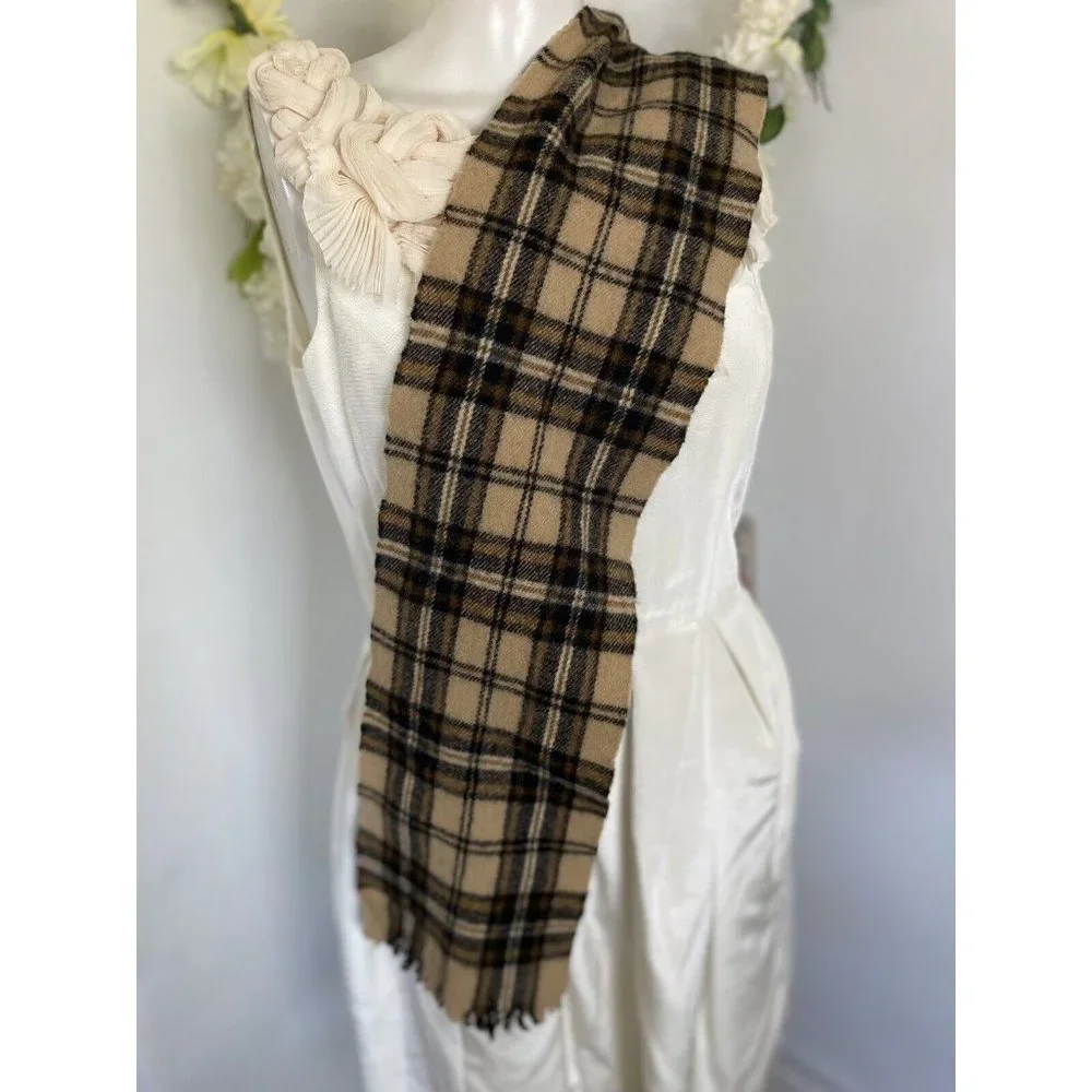 The Woollen Mill Of Princes St Edinburgh Lambswool Scarf Pure New Wool Plaid EUC